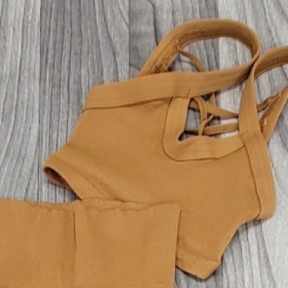 Free People Happiness Runs Leggings and Strappy Top - Picture 3 of 7